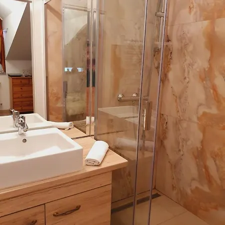Karmelita Boutique Apartman Sopron Exterior photo